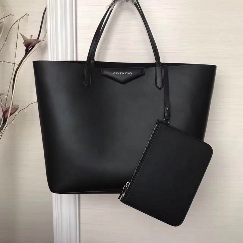 GIVENCHY Handbags 45